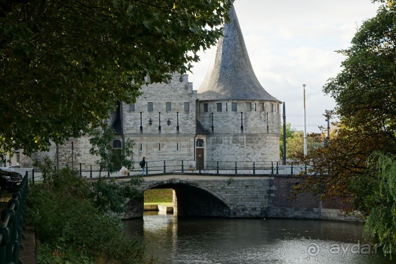 Гент, Бельгия. «Гулять, так гулять!». Город Синей птицы - не центр.