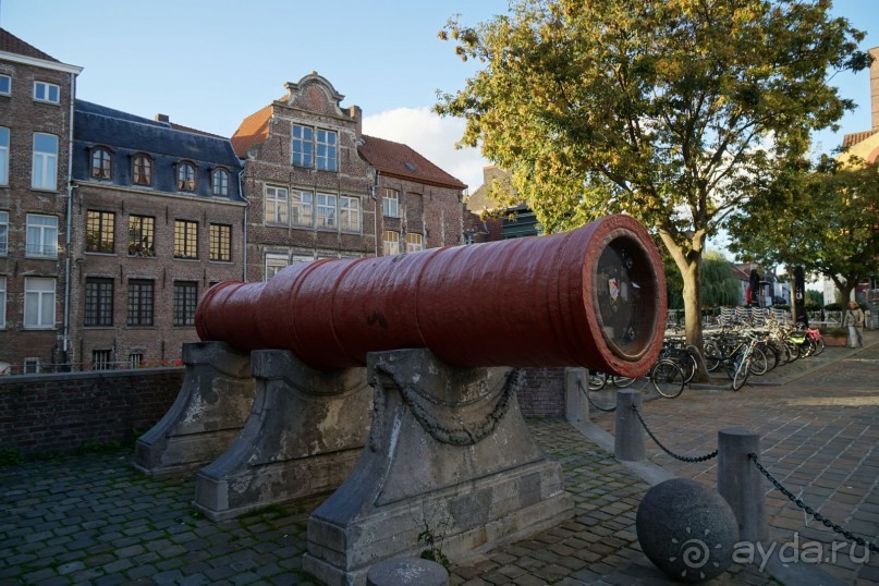 Гент, Бельгия. «Гулять, так гулять!». Город Синей птицы - не центр.