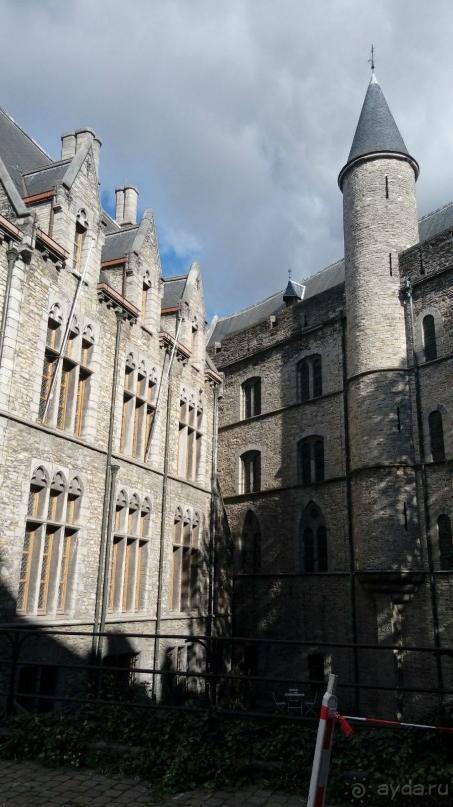 Гент, Бельгия. «Гулять, так гулять!». Город Синей птицы - не центр.