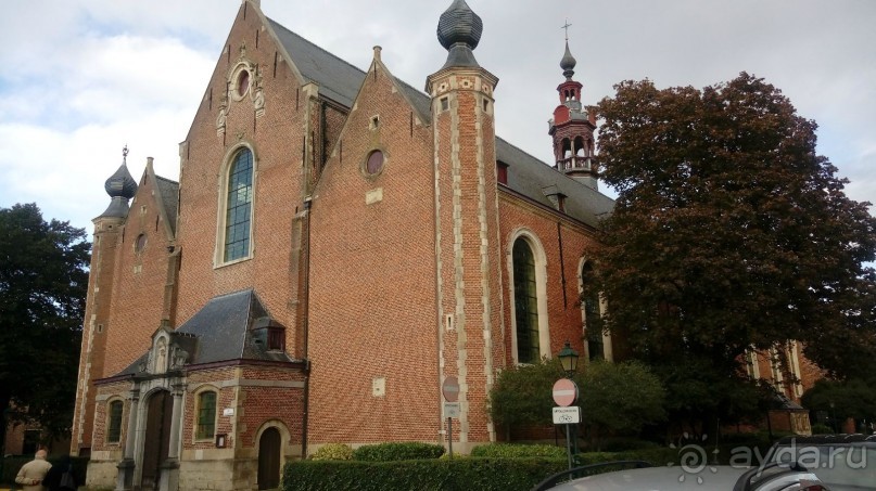 Гент, Бельгия. «Гулять, так гулять!». Город Синей птицы - не центр.