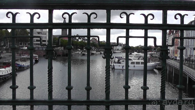 Гент, Бельгия. «Гулять, так гулять!». Город Синей птицы - не центр.