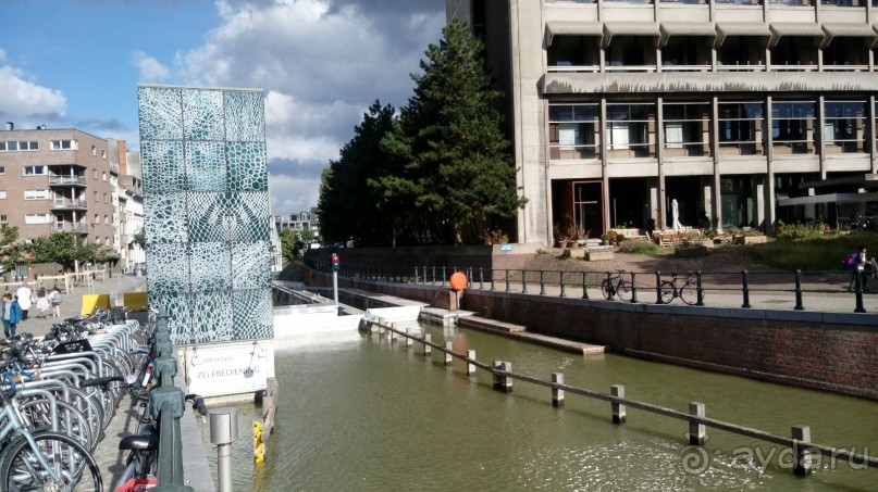 Гент, Бельгия. «Гулять, так гулять!». Город Синей птицы - не центр.