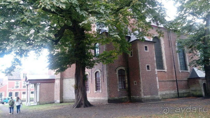 Гент, Бельгия. «Гулять, так гулять!». Город Синей птицы - не центр.