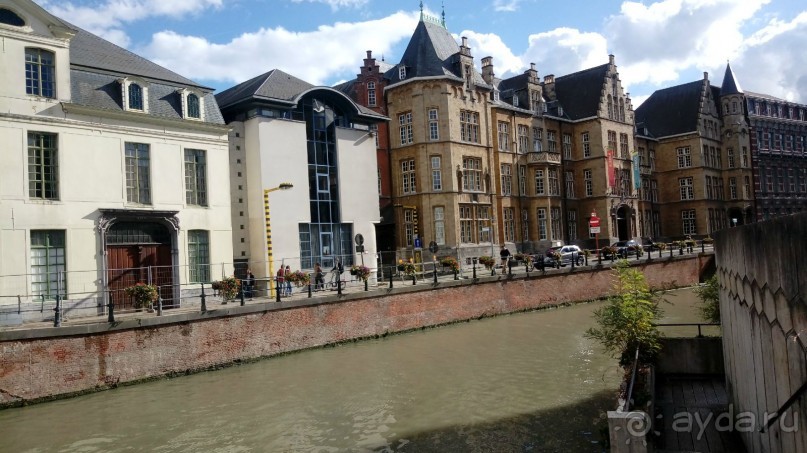 Гент, Бельгия. «Гулять, так гулять!». Город Синей птицы - не центр.