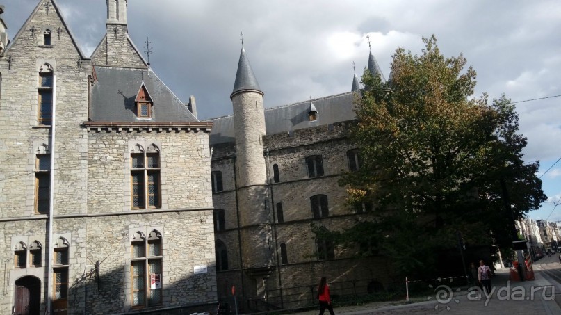 Гент, Бельгия. «Гулять, так гулять!». Город Синей птицы - не центр.