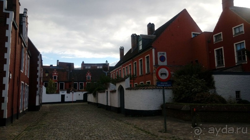 Гент, Бельгия. «Гулять, так гулять!». Город Синей птицы - не центр.