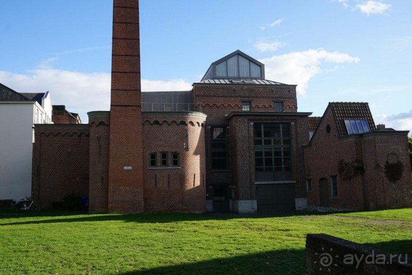 Гент, Бельгия. «Гулять, так гулять!». Город Синей птицы - не центр.