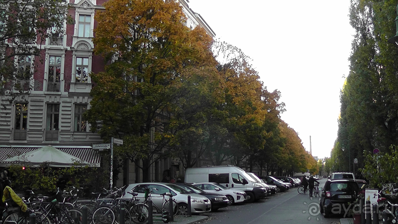 Альбом отзыва "Берлин, Германия. Где живут сами берлинцы, район Пренцлауэерберг."