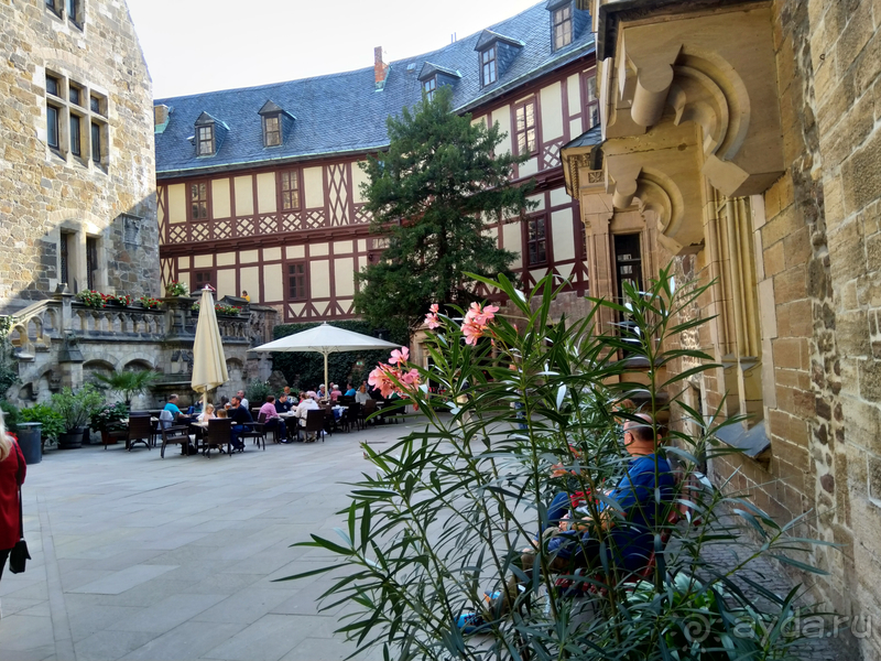 Саксония-Анхальт, Германия. Вернигероде -замок «Мюнхгаузена».