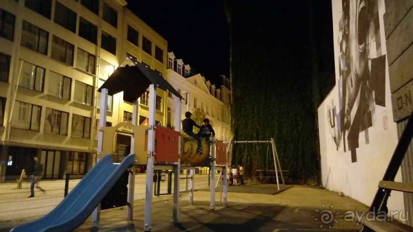 Брюссель, Бельгия. «Гулять, так гулять!». Еврогород с «чревом» -Нижний город. 