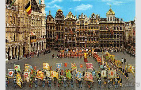 Альбом отзыва "Брюссель, Бельгия. «Гулять, так гулять!». Еврогород с «чревом» -Нижний город. "