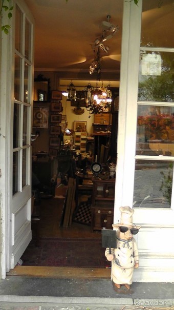 Альбом отзыва "Брюссель, Бельгия. «Гулять, так гулять!». Еврогород с «чревом» -Нижний город. "