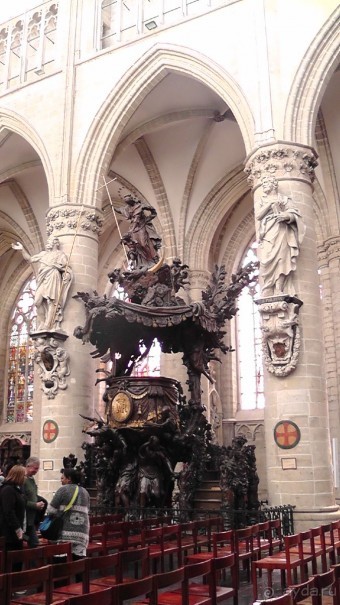 Брюссель, Бельгия. «Гулять, так гулять!». Еврогород с «чревом» -Нижний город. 