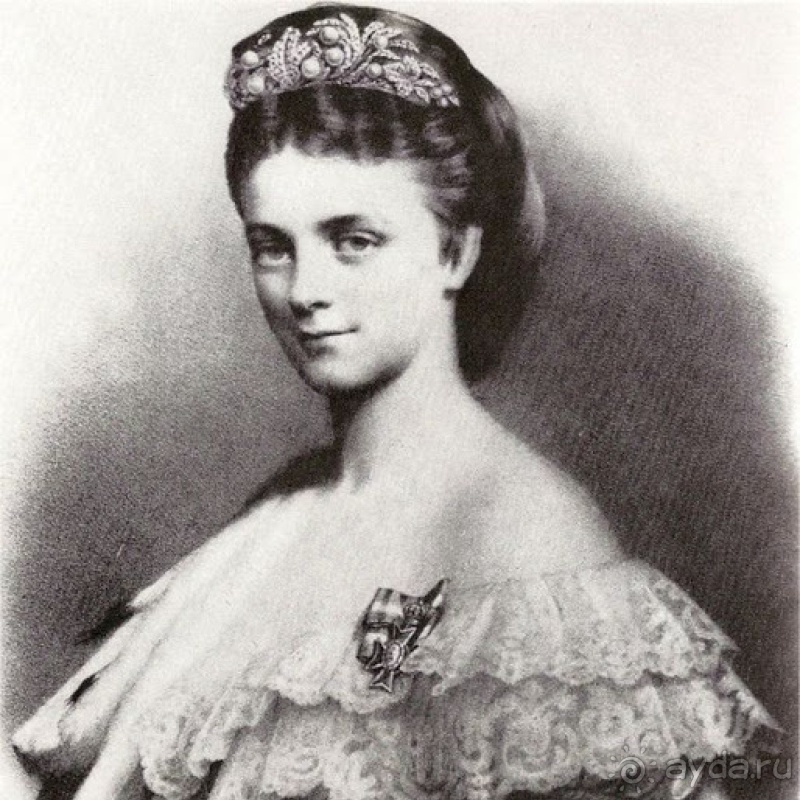 Гёдёллё. Это Венгрия!  Дача австро-венгерской королевы Сисси.