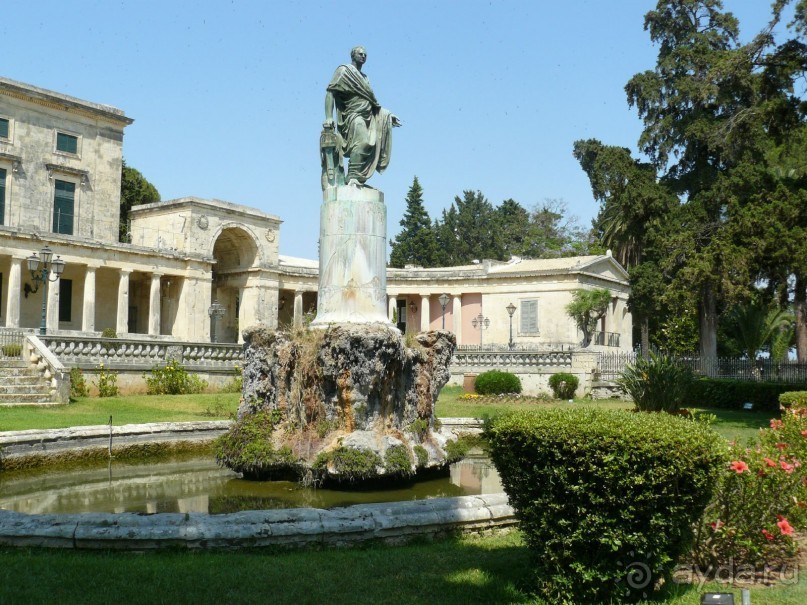 Корфу - остров плывущий во Вселенной! Часть II, столица г. Керкира.