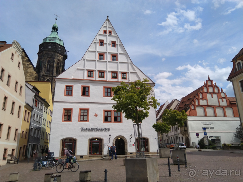 Дрезден, Германия. Саксонская Швейцария - город Пирна над Эльбой.