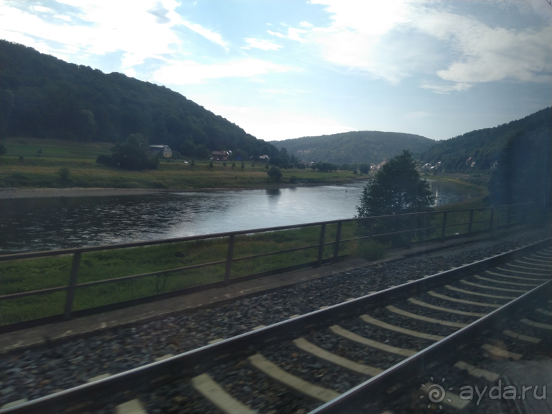 Дрезден, Германия. Саксонская Швейцария - город Пирна над Эльбой.