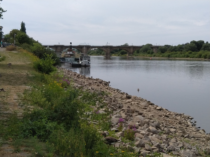 Дрезден, Германия. Саксонская Швейцария - город Пирна над Эльбой.