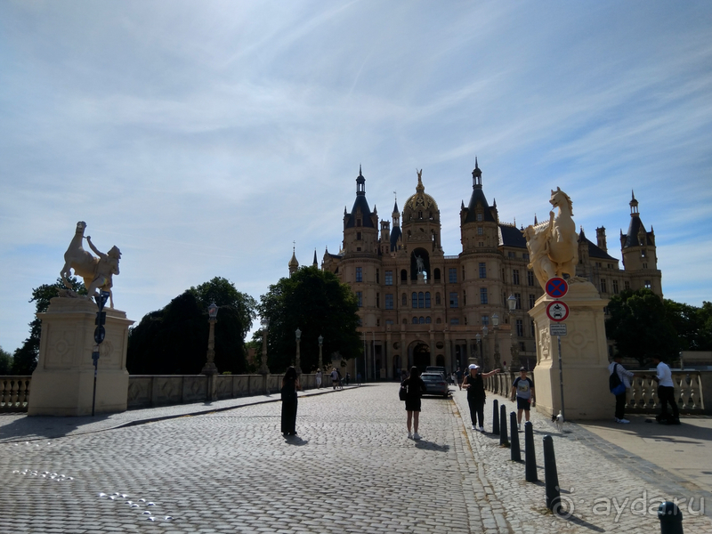 Мекленбург-Передняя Померания, Германия.  Шверин - замок заколдованного принца...