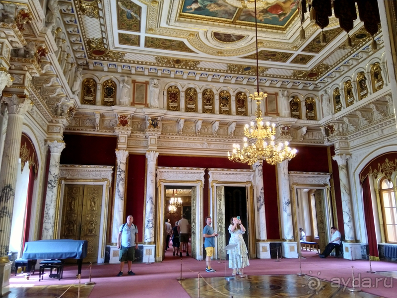 Мекленбург-Передняя Померания, Германия.  Шверин - замок заколдованного принца...