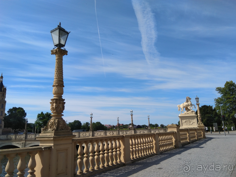 Мекленбург-Передняя Померания, Германия.  Шверин - замок заколдованного принца...