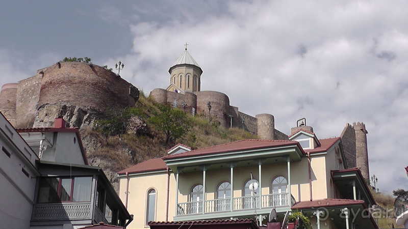 Грузия, Тбилиси. Попала в Грузию в карантин и я попала… Абанотубани и Инжирное ущелье.