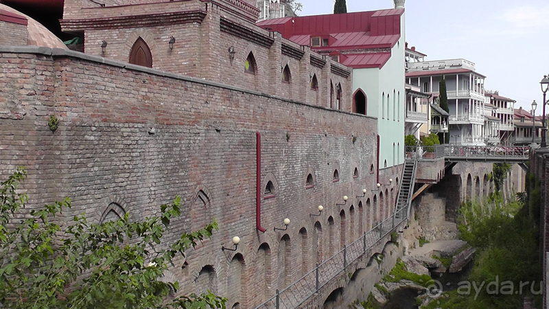 Грузия, Тбилиси. Попала в Грузию в карантин и я попала… Абанотубани и Инжирное ущелье.