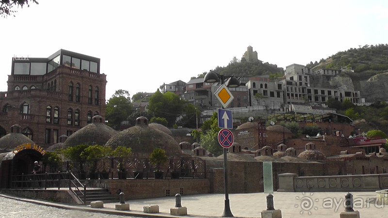 Грузия, Тбилиси. Попала в Грузию в карантин и я попала… Абанотубани и Инжирное ущелье.