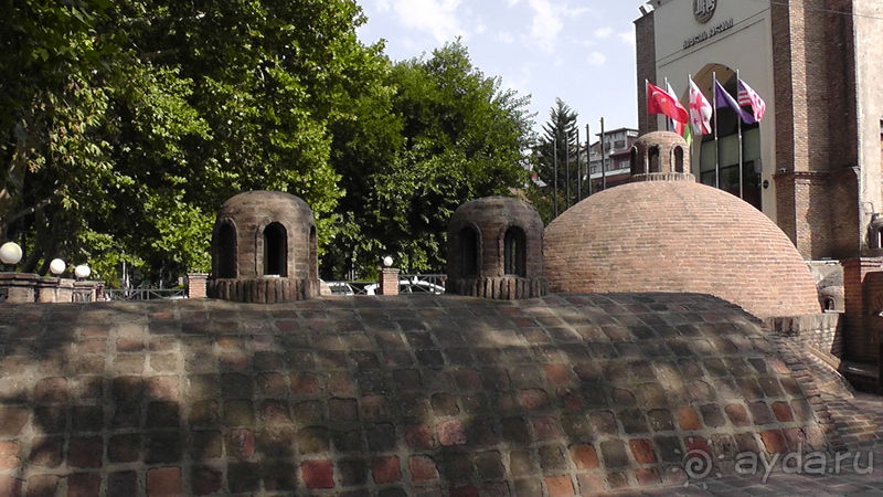 Грузия, Тбилиси. Попала в Грузию в карантин и я попала… Абанотубани и Инжирное ущелье.