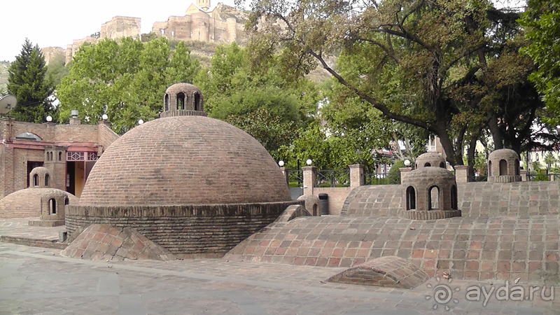 Грузия, Тбилиси. Попала в Грузию в карантин и я попала… Абанотубани и Инжирное ущелье.