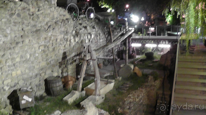 Грузия, Тбилиси. Попала в Грузию в карантин и я попала… Абанотубани и Инжирное ущелье.