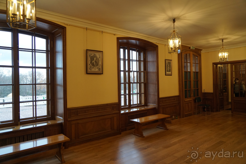 Санкт-Петербург, Россия.  Петергофский дворец.