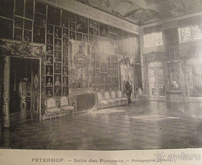 Санкт-Петербург, Россия.  Петергофский дворец.