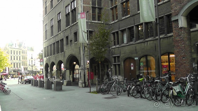 Антверпен, Бельгия. «Гулять, так гулять!». 6 часов, 6 часов - это много или мало?