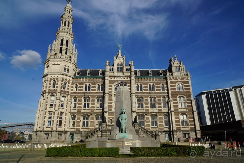 Антверпен, Бельгия. «Гулять, так гулять!». 6 часов, 6 часов - это много или мало?