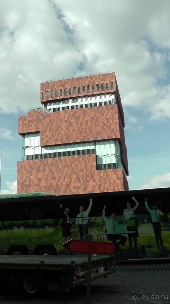 Антверпен, Бельгия. «Гулять, так гулять!». 6 часов, 6 часов - это много или мало?