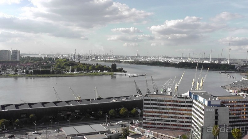 Антверпен, Бельгия. «Гулять, так гулять!». 6 часов, 6 часов - это много или мало?