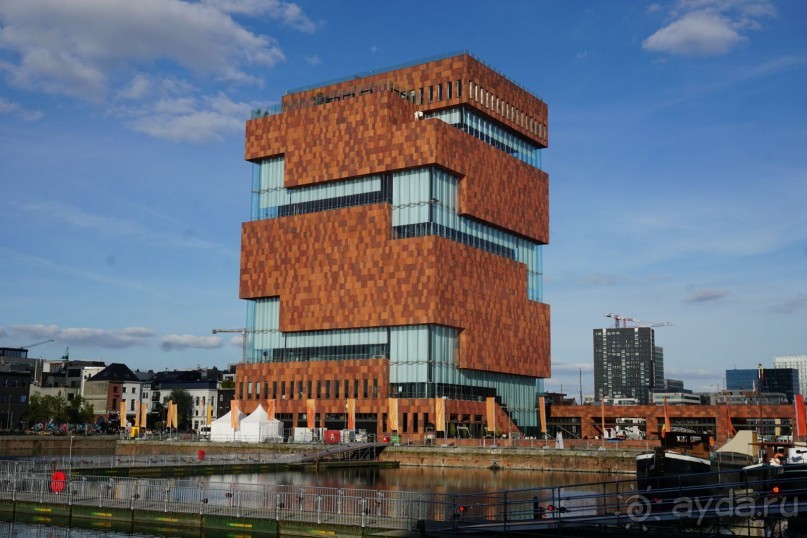 Антверпен, Бельгия. «Гулять, так гулять!». 6 часов, 6 часов - это много или мало?