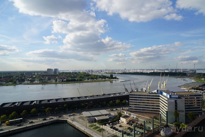 Антверпен, Бельгия. «Гулять, так гулять!». 6 часов, 6 часов - это много или мало?