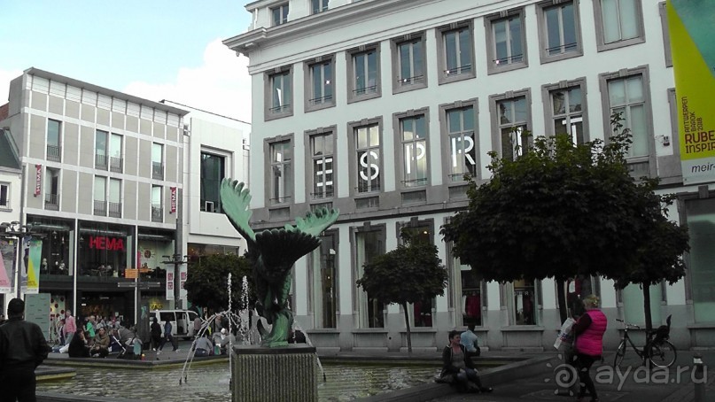 Антверпен, Бельгия. «Гулять, так гулять!». 6 часов, 6 часов - это много или мало?