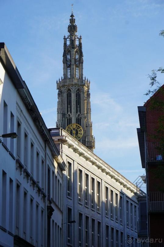 Антверпен, Бельгия. «Гулять, так гулять!». 6 часов, 6 часов - это много или мало?