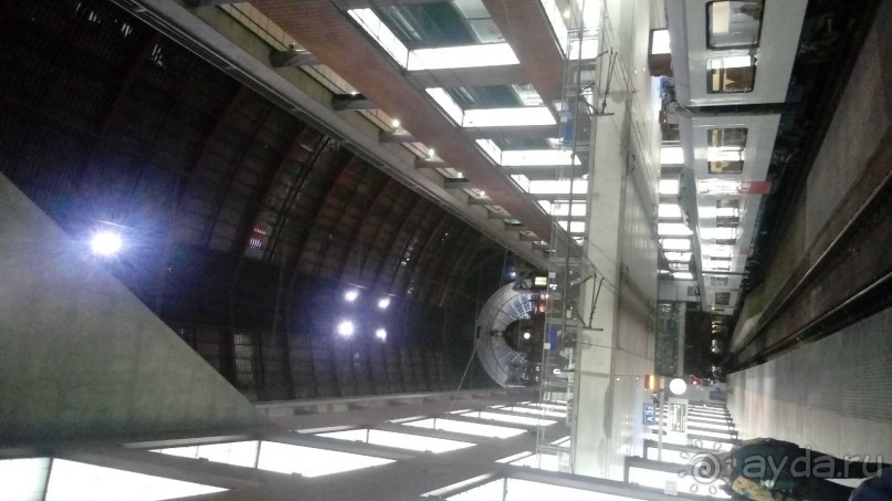 Антверпен, Бельгия. «Гулять, так гулять!». 6 часов, 6 часов - это много или мало?