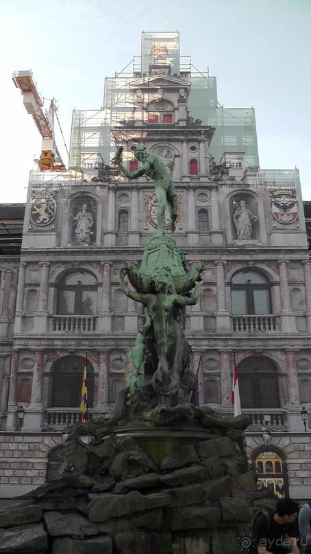 Антверпен, Бельгия. «Гулять, так гулять!». 6 часов, 6 часов - это много или мало?