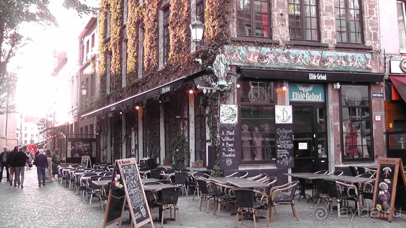 Антверпен, Бельгия. «Гулять, так гулять!». 6 часов, 6 часов - это много или мало?