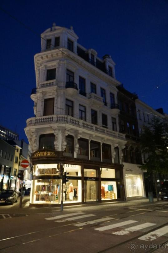 Антверпен, Бельгия. «Гулять, так гулять!». 6 часов, 6 часов - это много или мало?