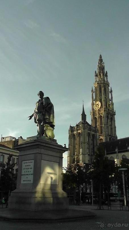 Антверпен, Бельгия. «Гулять, так гулять!». 6 часов, 6 часов - это много или мало?