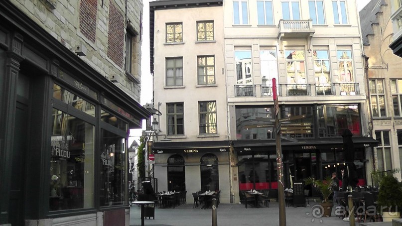 Антверпен, Бельгия. «Гулять, так гулять!». 6 часов, 6 часов - это много или мало?