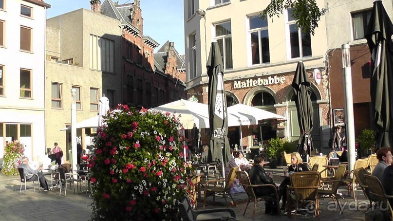 Антверпен, Бельгия. «Гулять, так гулять!». 6 часов, 6 часов - это много или мало?