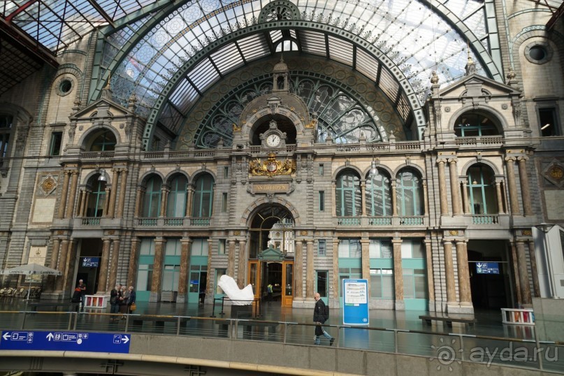 Антверпен, Бельгия. «Гулять, так гулять!». 6 часов, 6 часов - это много или мало?