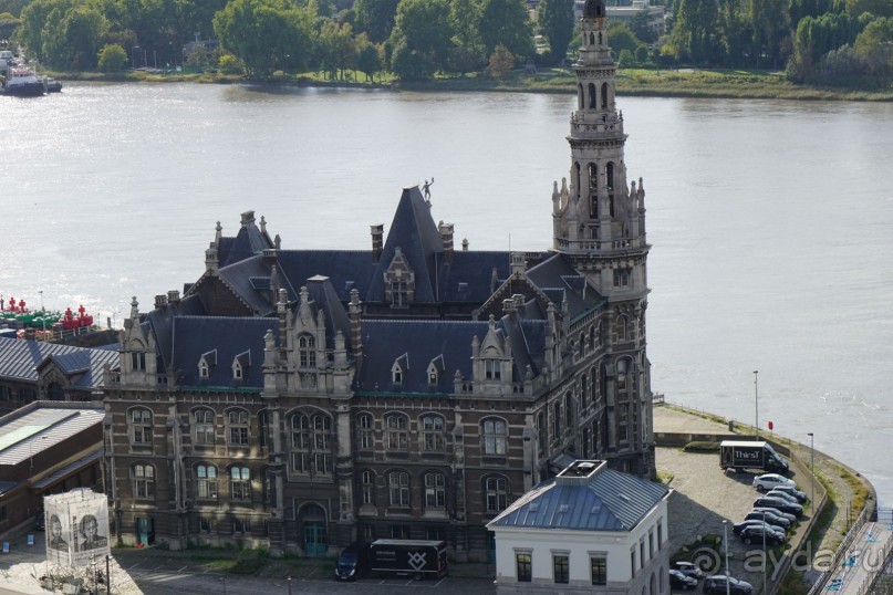 Антверпен, Бельгия. «Гулять, так гулять!». 6 часов, 6 часов - это много или мало?